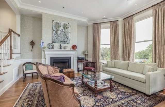 212 Beacon St - 212 Beacon Street, Boston, MA 02116