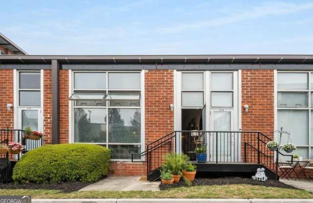 5200 Peachtree - 5200 Peachtree Road, Chamblee, GA 30341
