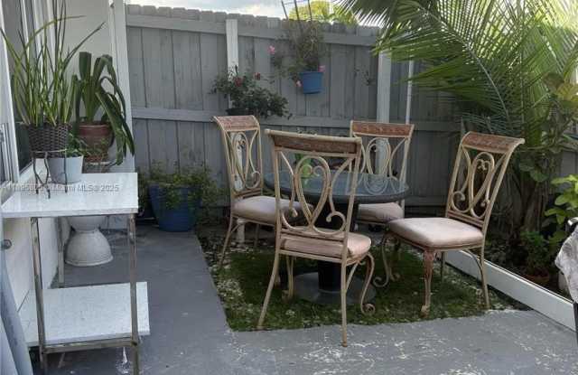 13710 SW 259th Ln - 13710 Southwest 259th Street, Naranja, FL 33032