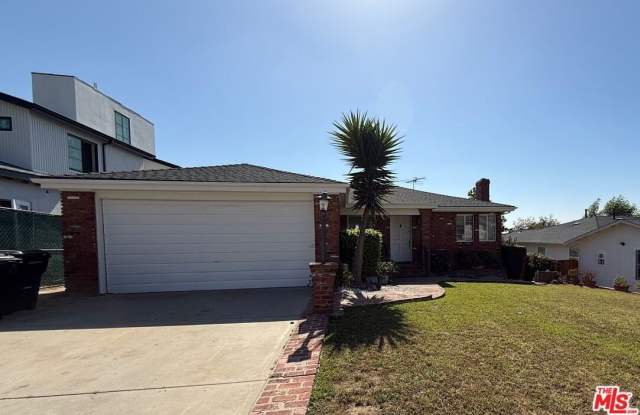 3237 Midvale Ave photos photos