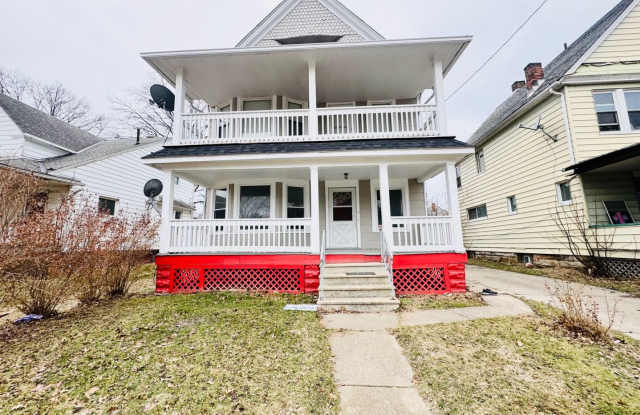 692 E 128 ST, CLEVELAND, OH 44108 photos photos