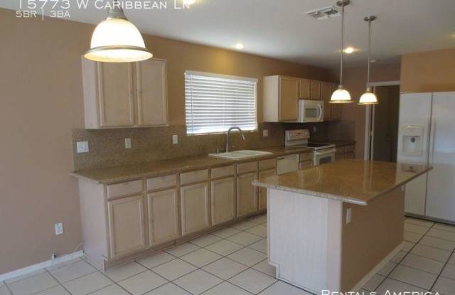 15773 W Caribbean Ln Gallery 3