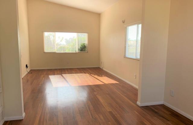 1531 Max Avenue Gallery 4