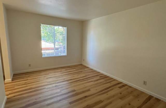 38500 Paseo Padre 215 2 Bedroom 1 Bath Gallery 4