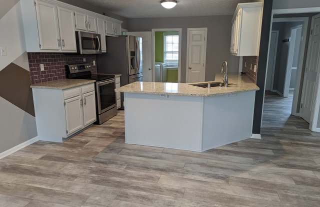 Amazing Home East End Oakhurst neighborhood! Gallery 3