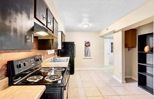 823 North Arlington Avenue photos photos