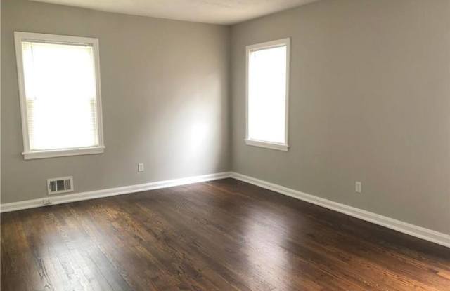 1307 Lorenzo Drive SW Gallery 2