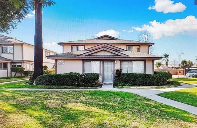 1706 NORMANDY PL - 1706 Normandy Place, Santa Ana, CA 92705