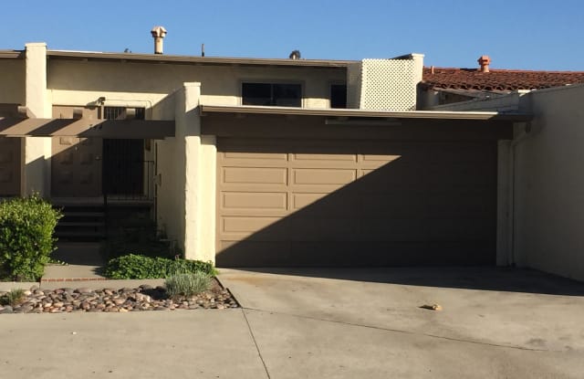 744 Woodlawn Drive - 744 Woodlawn Drive, Thousand Oaks, CA 91360