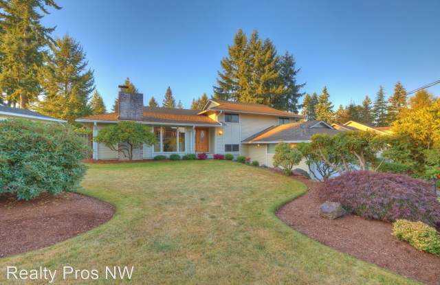 1927 168th Ave NE - 1927 168th Avenue Northeast, Bellevue, WA 98008