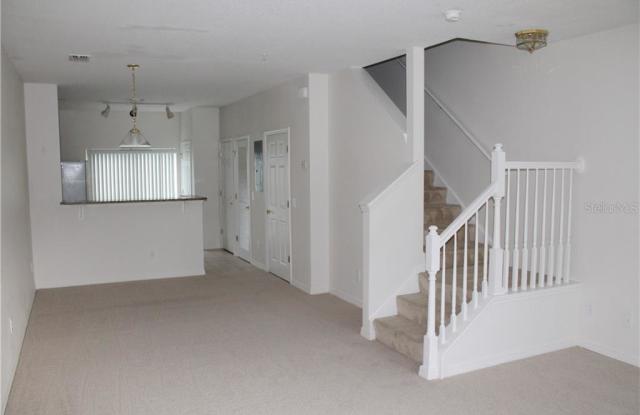 10266 REGENT PARK DRIVE Gallery 2