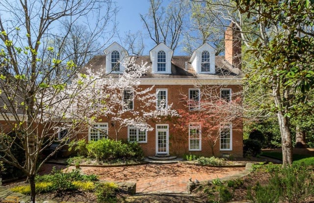 1354 The By Way NE - 1354 The by Way Northeast, Druid Hills, GA 30307