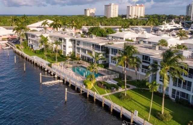 2727 Yacht Club Blvd photos photos