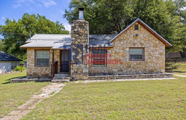 Charming Rock Home on Oversized Lot in Glen Rose photos photos