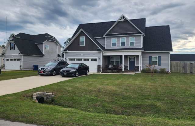 3 Bedroom Plus a Bonus Room in Sneads Ferry Gallery 1