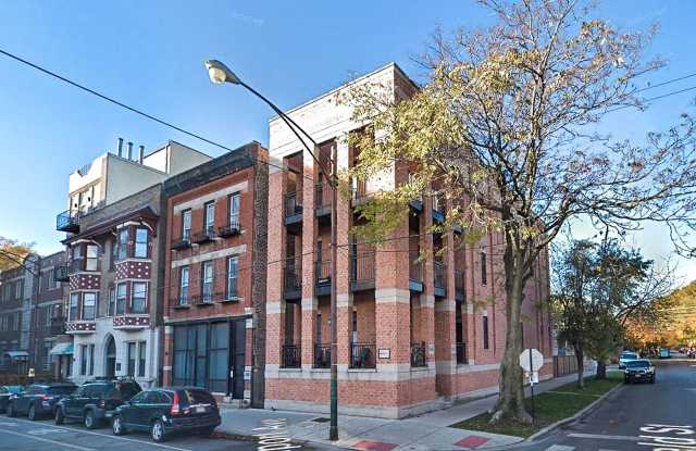 1401 W Altgeld photos photos