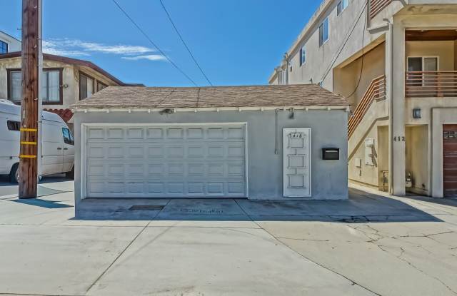 Prime Downtown MB Studio Guesthouse! Bright & Charming Detached Guesthouse w/ Large Private Fenced Patio Space & 1-Car Off-Street Parking in the Heart of Downtown MB! Gallery 3