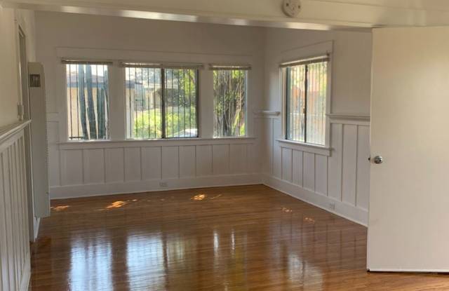 2755 Guirado St. Gallery 3