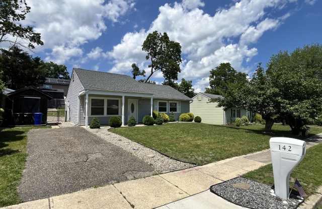 142 Village Drive photos photos