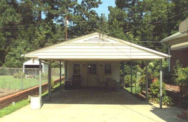 500 Monticello Drive Gallery 3