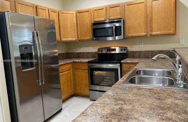 8987 W 35th Avenue 8987, Hialeah, FL 33018 photos photos