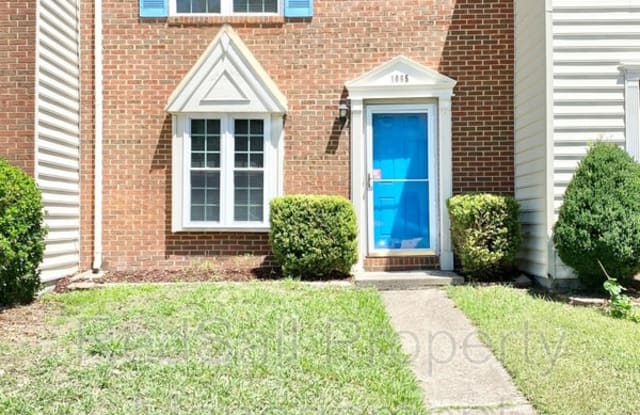 1055 Still Harbor Cir photos photos