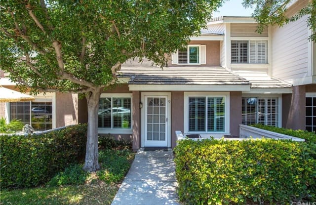 10 Christamon S #34 - 10 Christamon South, Irvine, CA 92620