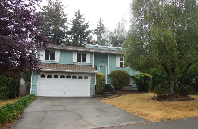 15220 SE 179th St - 15220 Southeast 179th Street, Fairwood, WA 98058