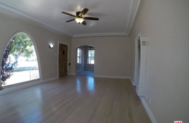 936 East 65TH Street - 936 East 65th Street, Inglewood, CA 90302