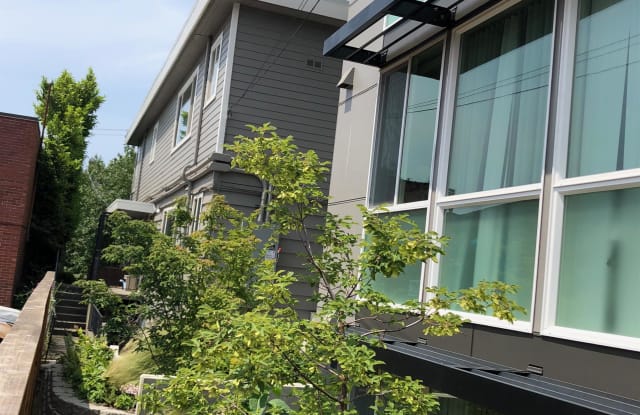 4108-10 Fremont Avenue North - 3 - 4108 Fremont Ave N, Seattle, WA 98103