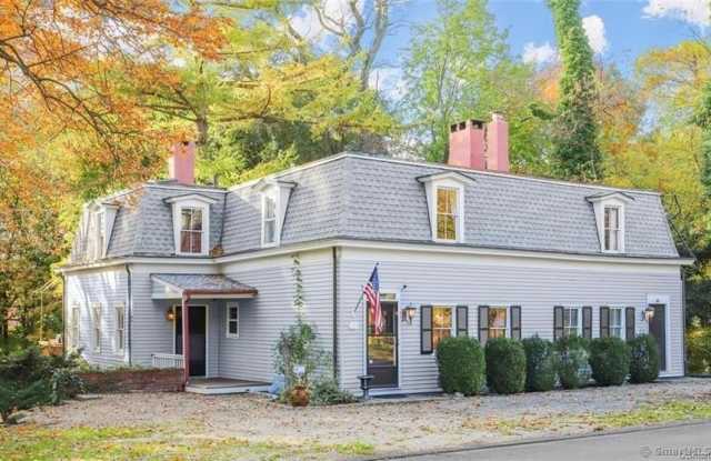 47 Hollow Tree Ridge Road Gallery 2