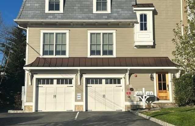 200 W WAYNE AVENUE photos photos