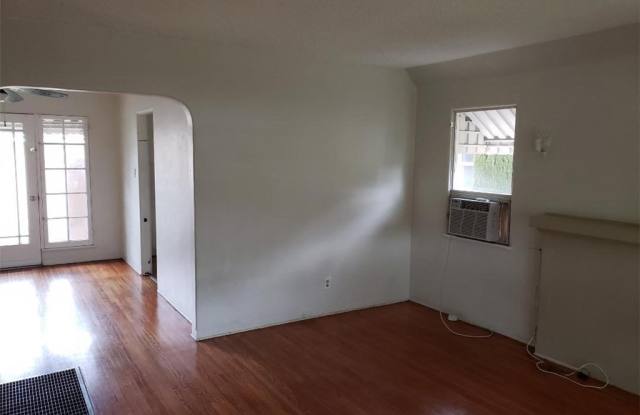 320 N Olive Avenue Gallery 2