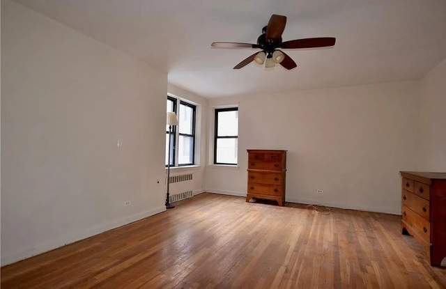 15 Oliver St Apt 2C Gallery 4
