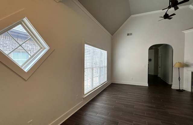 Beautiful home in Birmingham - Coming Soon Gallery 3