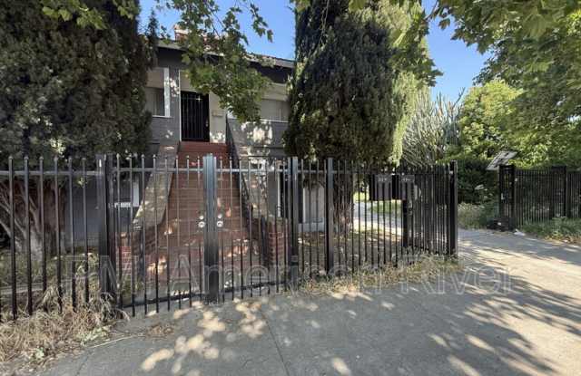218 5th St Upper photos photos