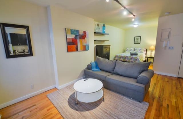 834 2 Ave - 834 2nd Avenue, New York City, NY 10017