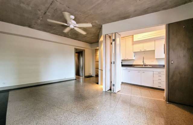 Available now: | 1 Bedroom, 1 Bathroom in Waikiki Cove. photos photos