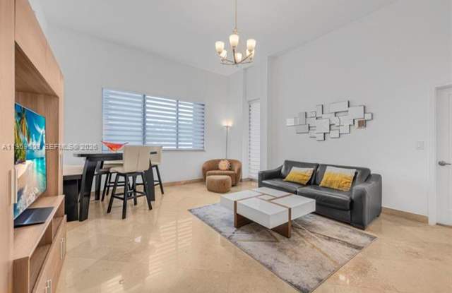 540 Brickell Key Dr UNIT 500 (A11959509) photos photos