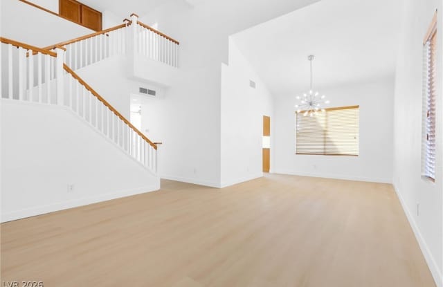1444 Country Hollow Drive Gallery 3