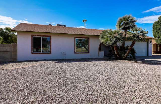 3013 W PARADISE Lane Gallery 4