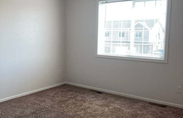 3 Bed 3 Bath Twin Home Gallery 4