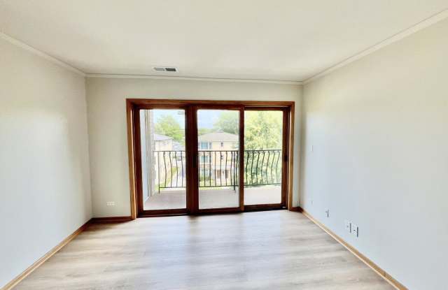 10418 S Keating Avenue Gallery 4