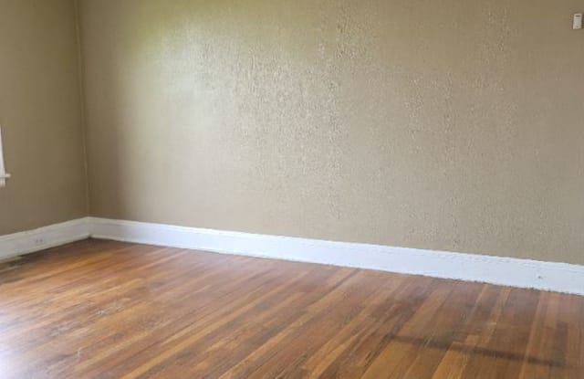 10 Coleman Street C1 - 10 Coleman Street, Bridgeport, CT 06604