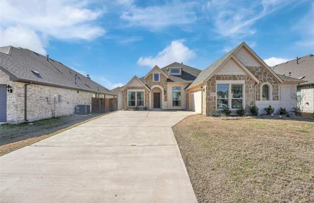 821 Woodview Court photos photos