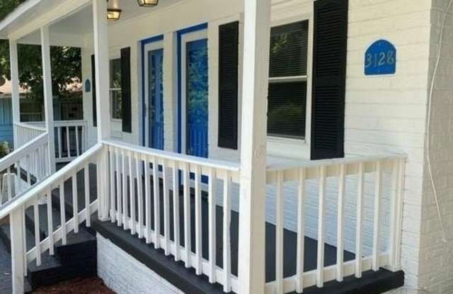 3128/3130 Ridge Avenue Gallery 2