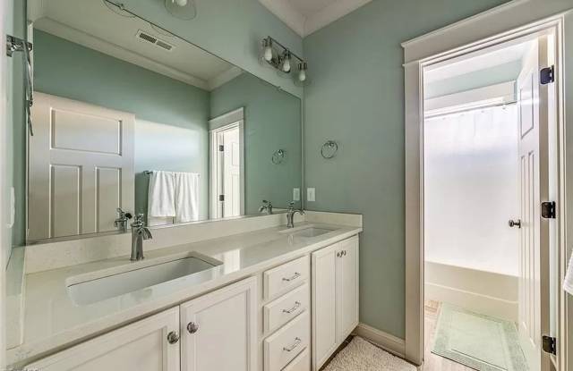 Executive home in popular Lewisville photos photos