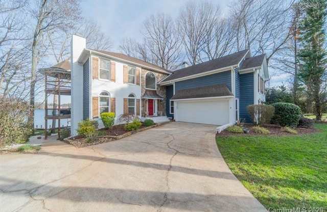 21511 Delftmere Drive Gallery 3