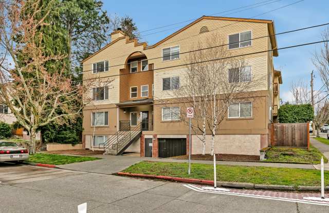 Spacious 2bed/1.5 bath 2-Story Condo for Rent – Prime Location Near Greenlake  Light Rail! - 1154 North 92nd Street, Seattle, WA 98103