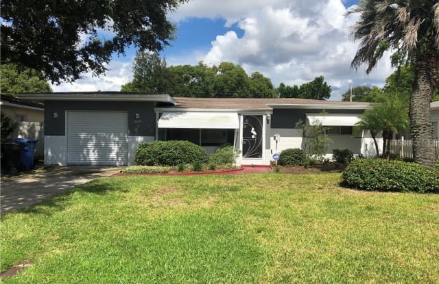3229 30TH STREET N - 3229 30th Street North, St. Petersburg, FL 33713
